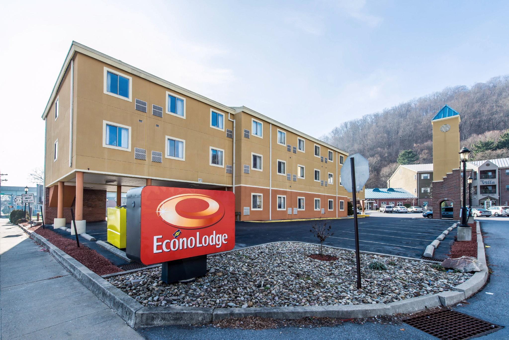 Red Roof Inn Johnstown Exterior photo